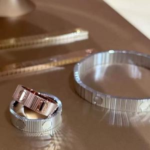 ラブスクリューモーター弾性ストラップスチールブレスレット - Product Image 2