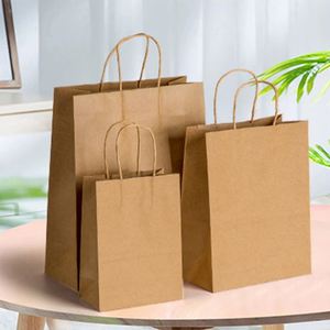 Sacs de courses en papier kraft recyclables en gros avec logo personnalisé pour l'emballage de cadeaux - Product Image 3