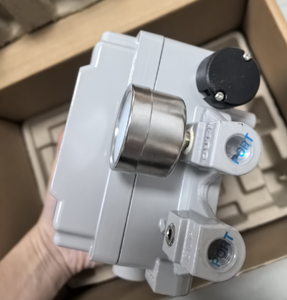 Electro-Neumático STOCK YTC |   Modelos YT-1000LDN234S3 y YT-1000LSN135S0 |   Para el control de actuadores rotatorios neumáticos - Product Image 2