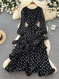 Nuovo Abito Estivo da Donna con Scollo a V a Pois, Orlo Irregolare e Balze, Elegante Gonna a Strati Stile Torta - Product Image 4