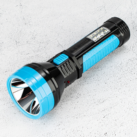 Lampe torche LED haute intensité pour patrouille extérieure, éclairage latéral d'urgence, grande torche de lutte contre les incendies, portée du faisceau de 500 m, indice de protection IP20