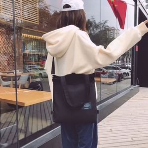 Sac fourre-tout en toile personnalisé de grande taille, style bandoulière et messager, sac pour femme avec fermeture éclair, doublure en polyester, pour le shopping, le travail et les cours - Product Image 3