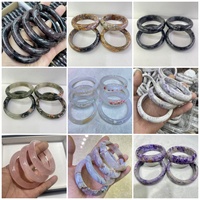 Vente en gros de divers bracelets naturels de haute qualité en pierres précieuses bracelets de pneu bijoux en cristal pour femmes ou hommes cadeau