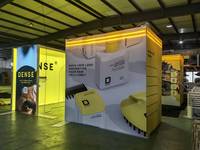 Stand d'exposition en grande arche pour salons professionnels de 20x20 et 20x30 pieds, affichage SEG rétroéclairé personnalisé avec cadre en aluminium