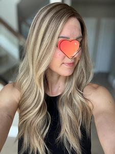Kingdom Virgin European Hair Dimension Blonde Balayage avec racine brun foncé Noeud unique Luxe Lace Top Light Layer Perruque pour femmes - Product Image 2
