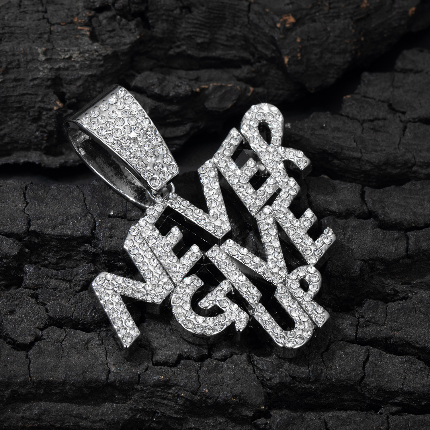 Silver single pendant