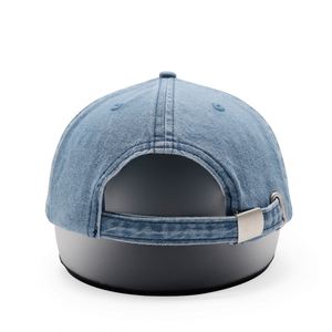 Gorras de Mezclilla Azul Vaquero con Logotipo Bordado Personalizado - Product Image 3