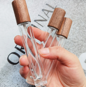 Mini Botella de Perfume Cuadrada/Redonda de Vidrio, Recargable, a Prueba de Fugas, con Atomizador, Tapa de Madera y Pulverizador, para Serigrafía - Product Image 1