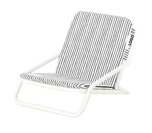 كرسي شاطئ قابل للطي بإطار معدني متين مع طباعة مخصصة، مقعد خارجي مبطن ومتين للفنادق ومنتجعات الشاطئ للتأجير - Product Image 1