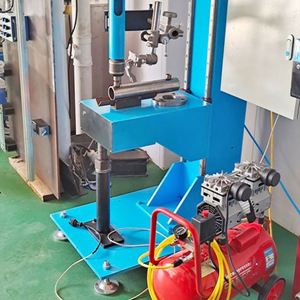 Machine de positionnement de soudage spéciale à commande automatique par servomoteur pour pistolet rotatif et cylindre à huile, destinée aux lignes de laminage de tubes - Product Image 5