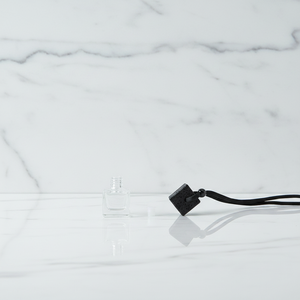 8ml Glass <strong>Car</strong> Perfume Bottle with Hanging Rope Empty <strong>Refillable</strong> Aromatherapy <strong>Diffuser</strong> Vials for <strong>Car</strong> Air Freshener Decoration - Product Image 4