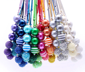Collier pour enfants avec perles brillantes de 20 mm, perles en strass, perles rondes, collier épais, collier à cordon réglable pour petite fille, cadeaux pour bébés - Product Image 1