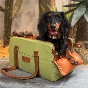 Toptan Lüks Suni Deri Evcil Hayvan Araba Koltuğu Güvenlik Orta Konsol Tasarımı Ters Çevrilebilir Mat Çok Fonksiyonlu Seyahat Taşıyıcısı Köpek Kedi için - Product Image 2