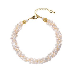 Bracelet en perles naturelles torsadées à 3 rangs, accessoire de bijouterie élégant et intemporel - Product Image 1