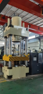 Máquinas de línea de producción de extrusión en frío de forja de tubos de acero metálico de alta precisión de 500 toneladas - Product Image 6