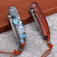Couteau pliant en acier Damas avec coquillages en bois/colorés, couteau de poche OEM à pointe tombante, EDC, pour camping, chasse et activités de plein air