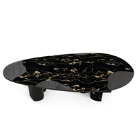 Ensemble de table à manger en marbre et laiton au design moderne et minimaliste avec finition nickel noir pour salle à manger