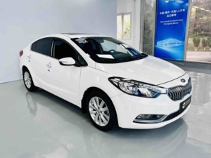 Voitures d'<span class=keywords><strong>occasion</strong></span> à vendre en Chine, <span class=keywords><strong>KIA</strong></span> K3 2015 d'<span class=keywords><strong>occasion</strong></span> à prix abordable avec moteur 1.6L, berline économique et durable pour le quotidien - Product Image 3