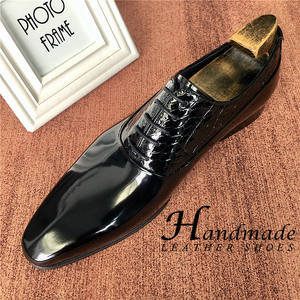 Zapatos de cuero brillante de alta gama para hombre con cordones - zapatos de boda para el novio, zapatos formales, zapatos de boda con punta en pico estilo inglés - Product Image 2