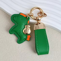 Porte-clés lumineux en cuir PU souple, faits à la main, colorés, mignons, en forme d'animaux de dessin animé, personnalisables, promotionnels, pour sacs à main féminins, vente en gros