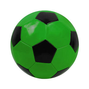 Cadeaux promotionnels bon marché de style classique de PVC de plastique simple couche de taille 5 1.6mm football de PVC - Product Image 1