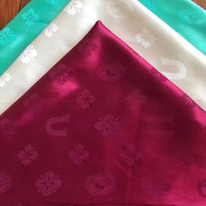 Nouveau <span class=keywords><strong>tissu</strong></span> <span class=keywords><strong>en</strong></span> polyester jacquard brocart extensible imperméable teint <span class=keywords><strong>en</strong></span> fil, à motif floral, <span class=keywords><strong>pour</strong></span> robes - Product Image 3