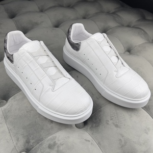 Groothandel Handgemaakte Witte Krokodillensneakers Heren Premium <span class=keywords><strong>Casual</strong></span> Skateboard-Geïnspireerde Zool En Luxe Leer Voor Heren"