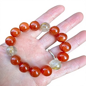 Bracelet en résine fait main, bijou unique et coloré, accessoire de mode léger pour femmes et filles - Product Image 4