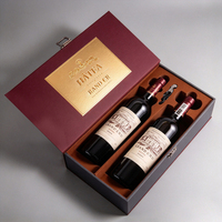 Boîte à spiritueux de luxe en carton à couvercle rabattable, estampée à chaud, avec insert découpé sur mesure pour bouteille de brandy, verre à liqueur et accessoires de vin