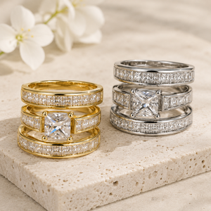 Set di tre anelli con micro pavé di zirconi per donna, eleganti gioielli di lusso per coppie. - Product Image 5