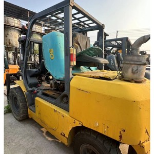 Chariot élévateur Komatsu FD50 de 5 tonnes, idéal pour les travaux en entrepôt et en usine - Product Image 6