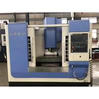 Système Fanuc Taiwan Standard CNC Machine-outil VMC650 Centre de traitement des métaux CNC Fraiseuse à métaux 5 axes