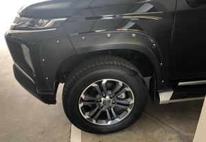 Nouveau <span class=keywords><strong>Design</strong></span> <span class=keywords><strong>ABC</strong></span> plastique Auto pièces de carrosserie couvercle de garde-boue de roue latérale pour Triton L200 2019 + fusées d'aile - Product Image 4