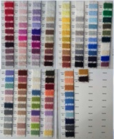 Hochwertige Großhandels-Unisex-Mützen mit individuellem Logo, warme Y2K-Beanies aus flauschigem Mohair, ideal für Reisen im Winter, gestrickte Schädelmützen mit Schriftzug