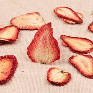 Fraises séchées en tranches sucrées en gros, paquet en vrac, riches en vitamine C, ingrédient pour thé glacé ou infusé <span class=keywords><strong>à</strong></span> froid, <span class=keywords><strong>fruits</strong></span> rouges séchés - Product Image 3