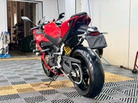 Moto de course sportive QJMOTOR SRK800RR Sai800 RS 778cc 4 cylindres