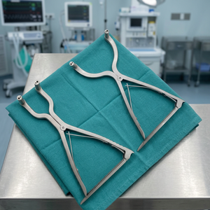 Instruments orthopédiques en acier inoxydable : Écarteur de plateau tibial, Écarteur d'articulation du genou, Distracteur, Forceps, Pinces à poignée manuelle - Product Image 2