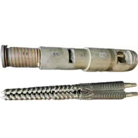 65/132 vis et baril jumeaux coniques d'extrudeuse de type standard pour l'industrie de profil/tuyau de WPC, contenu de Caco3 moins de 100%