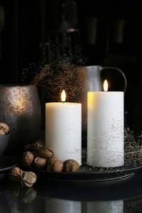 Bougie LED 3D électronique jaune de Noël en gros avec effet de flamme et mèche, lampe en cire véritable pour les fêtes - Product Image 4