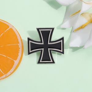 Germany Black <span class=keywords><strong>Cross</strong></span> Button spilla con spilla a forma di medaglia croce simbolo Cool distintivo accessori per gioielli regalo - Product Image 2