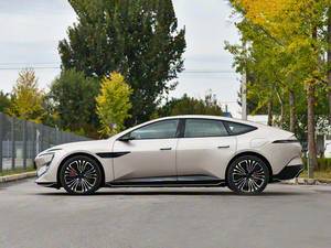 AVATR 12 2026 Ultra, version à propulsion arrière à autonomie étendue, berline intermédiaire-grande, 4 portes, 5 places, <span class=keywords><strong>voiture</strong></span> à trois volumes, batterie 52,01 kWh, 231 - Product Image 4