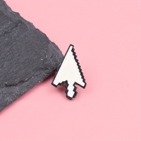 Broche créative accessoires mignon souris pointeur clé tête dessin animé métal Badge nouvelle personnalité tendance Simple