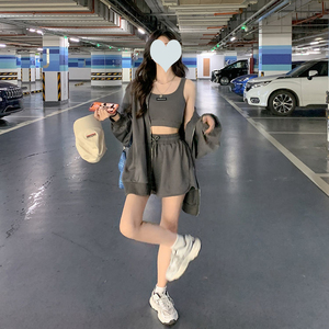 <span class=keywords><strong>Traje</strong></span> Deportivo Moderno para Mujer <span class=keywords><strong>con</strong></span> Mangas Largas y Pantalones Cortos hasta el Tobillo - Product Image 6