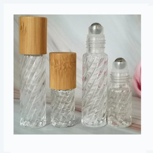 Disponibile Subito: Flacone Roll-on in Vetro Trasparente da 10ml a Forma di Cilindro con Effetto Swirl, Tappo a Vite e Spray, Stampa <span class=keywords><strong>Ninety</strong></span>-<span class=keywords><strong>nine</strong></span> - Product Image 4