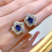 Retro Style New Flower Fine Ohr stecker 6*8 Simulierter Saphir eingebettet