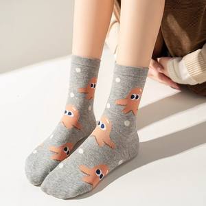 KTS529 Fabricant OEM SANS quantité minimale de commande Mode Coton Drôle Hamburger Frites Calmar Oeuf Frit Femmes <span class=keywords><strong>Chaussettes</strong></span> - Product Image 2