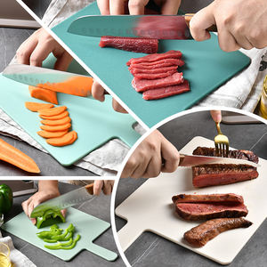 Juego de tablas de cortar antideslizantes de PP para cocina, 4 piezas, tabla de cortar clasificada para alimentos de bebé y frutas, con soporte de almacenamiento. - Product Image 5