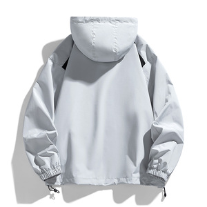 Giacca a Vento da Uomo con Logo Personalizzato per Fitness, Palestra e Jogging, Giacca Sportiva da Corsa alla Moda con Zip - Product Image 3