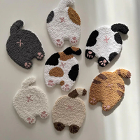 Ensemble de dessous-de-verre brodés en forme de fesses de chat amusantes, en microfibre absorbante, pour une décoration de table moderne et luxueuse, idéal pour les amoureux des animaux.