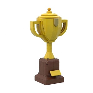 Trofeo Funbuild, bloques de construcción, Trofeo amarillo grande y soporte de plástico, regalo para niños, juguetes educativos de ladrillos - Product Image 1